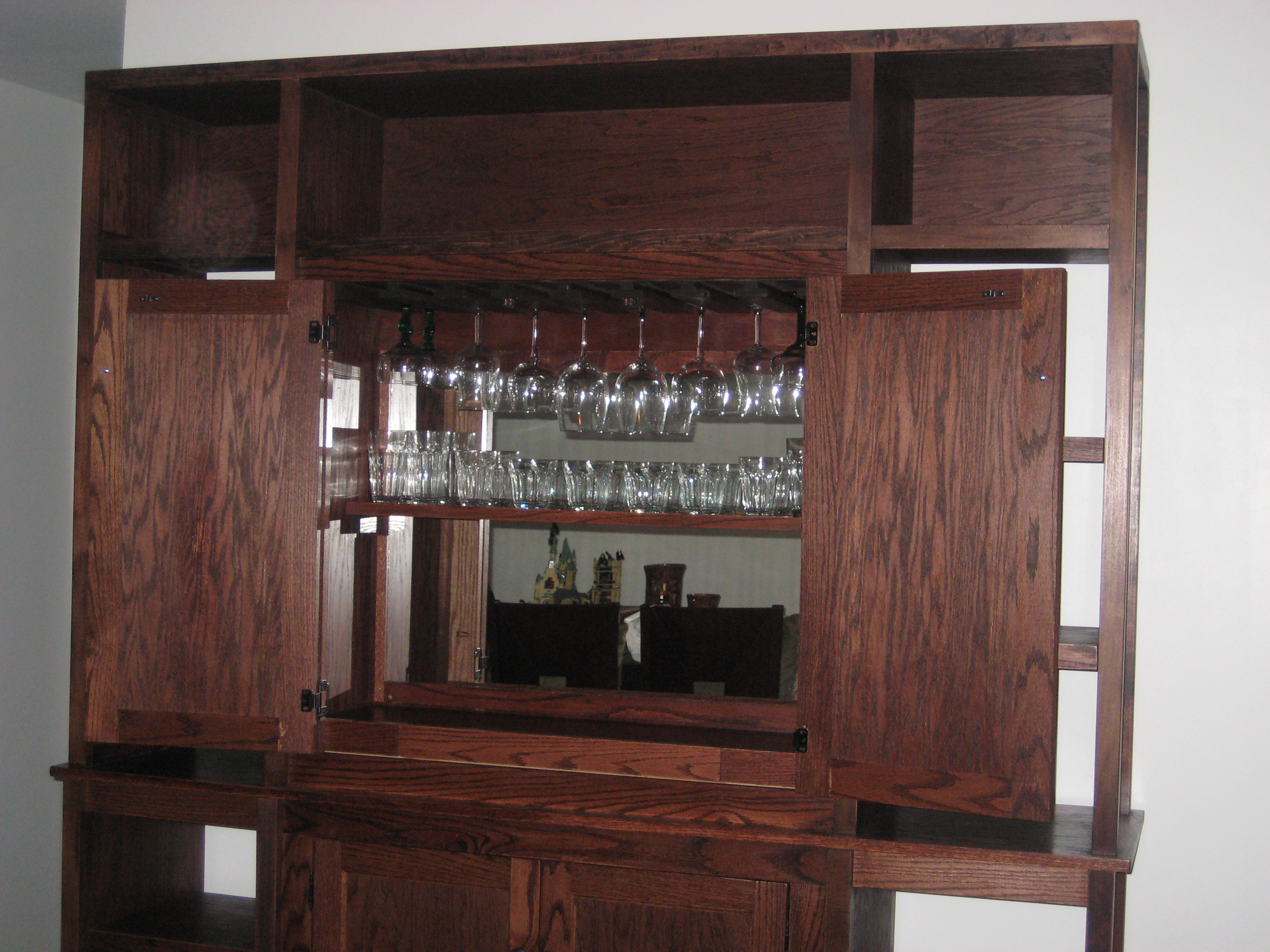 New Bookcase Bar for Large Space